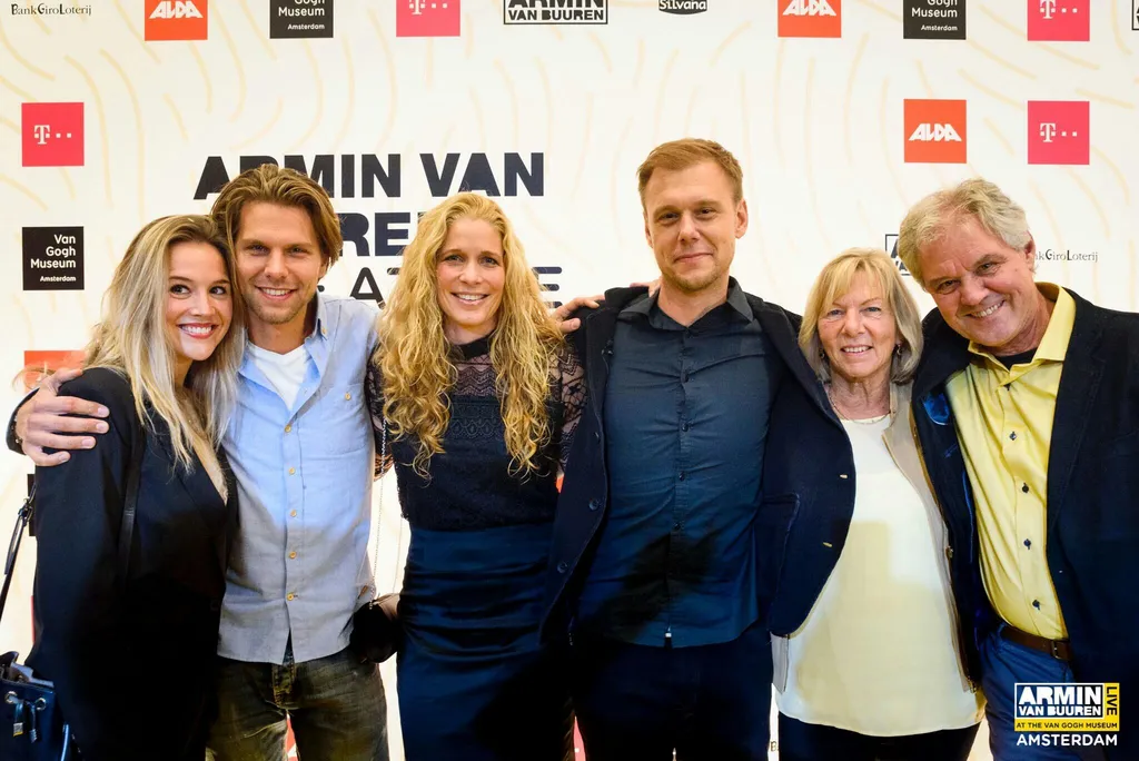 Does Armin van Buuren have a family?