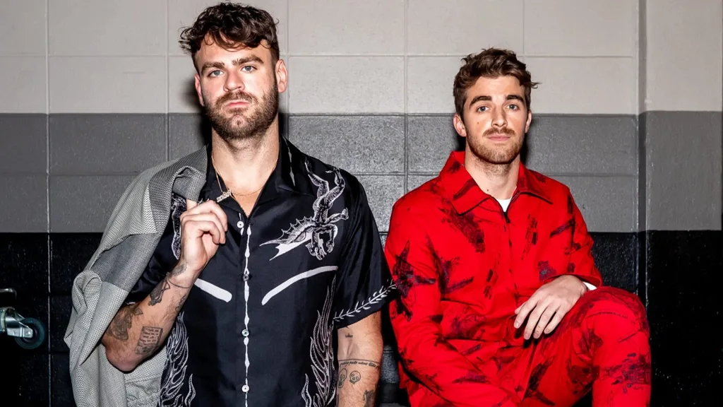 Are The Chainsmokers brothers?
