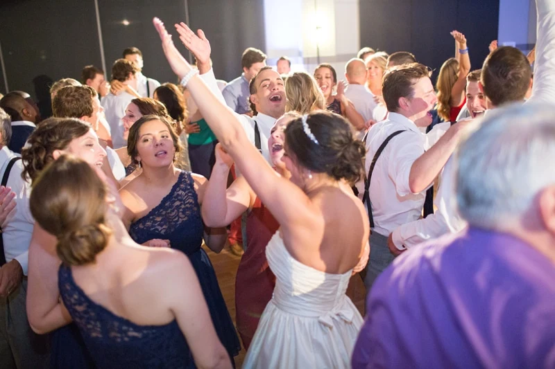 How much are wedding DJs in Dallas?