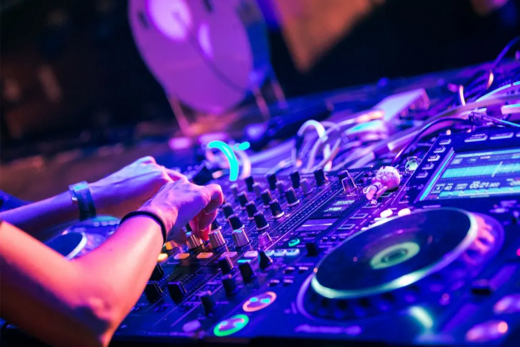 How do DJs make it big?