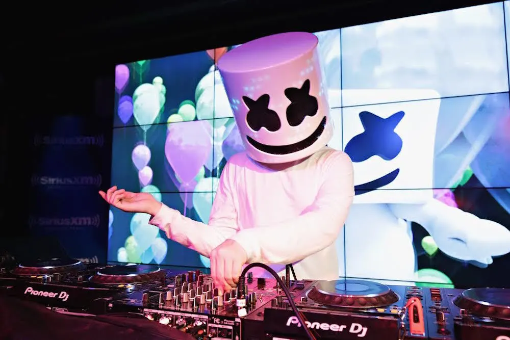 How much does DJ Marshmello make?