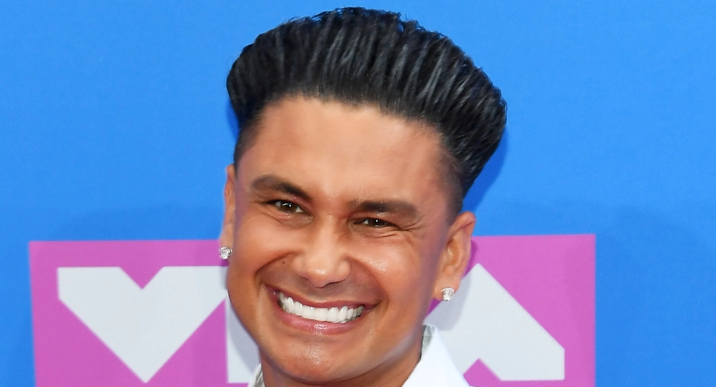 Is Pauly D's hair real?