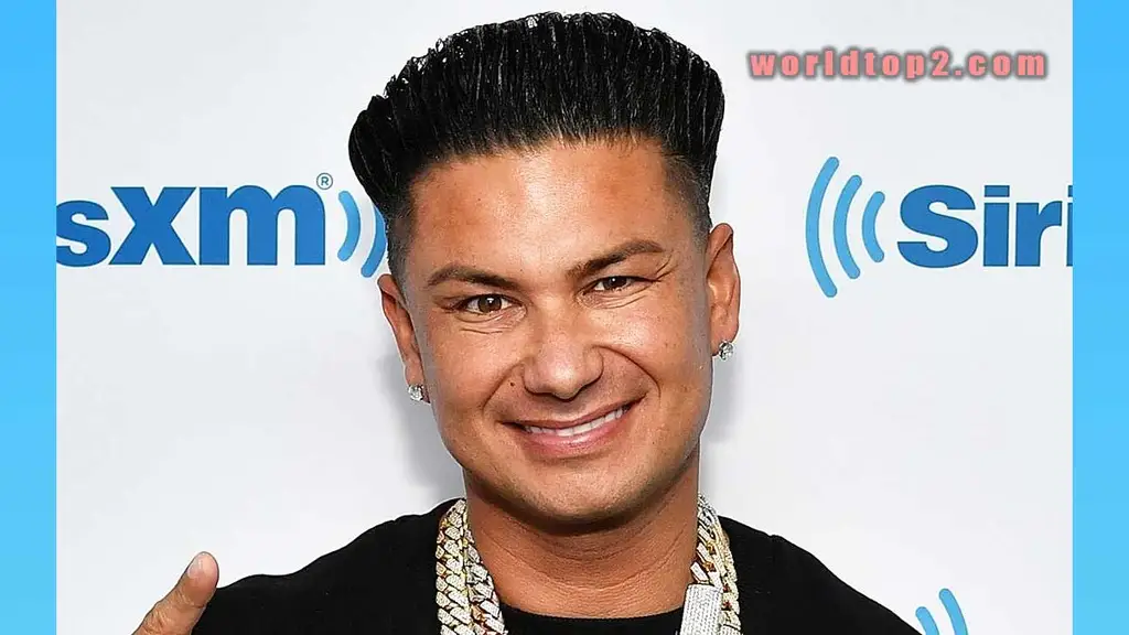 Is Pauly D the richest?