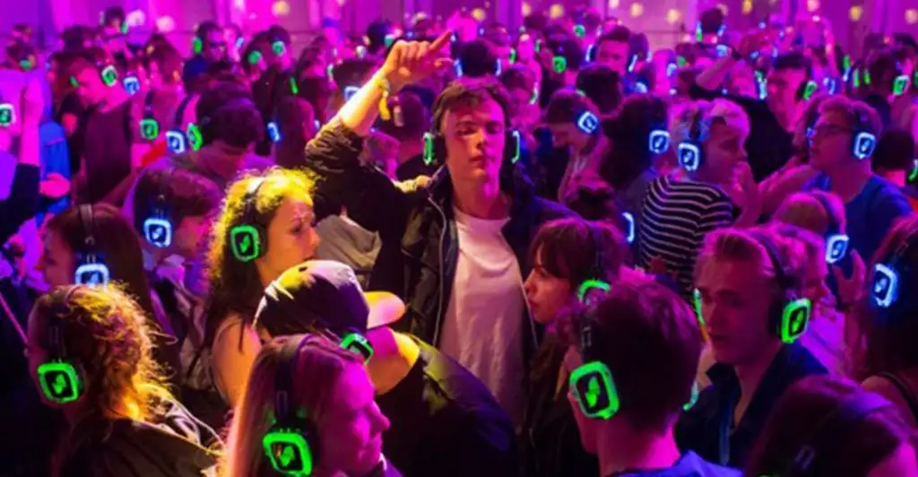 Are silent discos awkward?