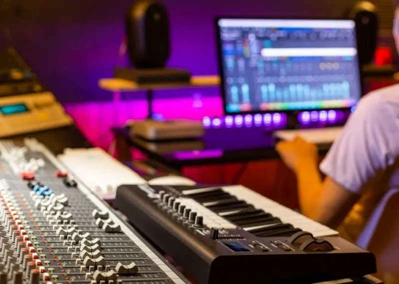 What do professional music producers use?