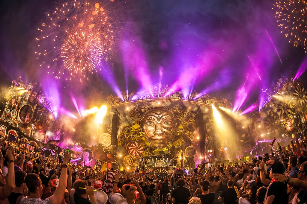 What does Tomorrowland look like?