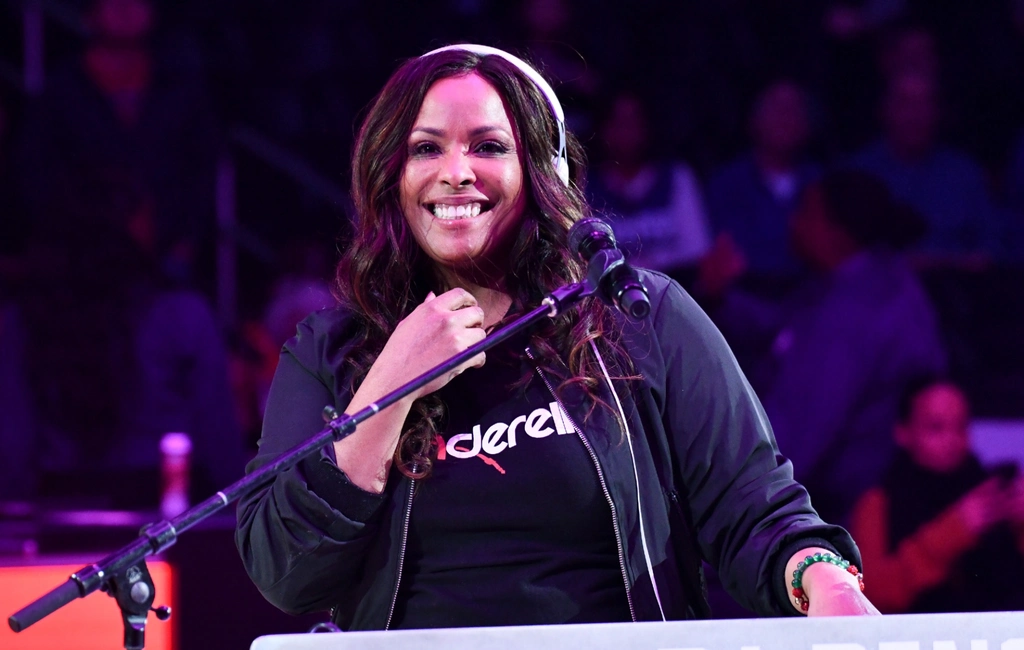 What is DJ Spinderella's real name?