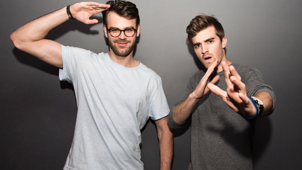 How are The Chainsmokers related?