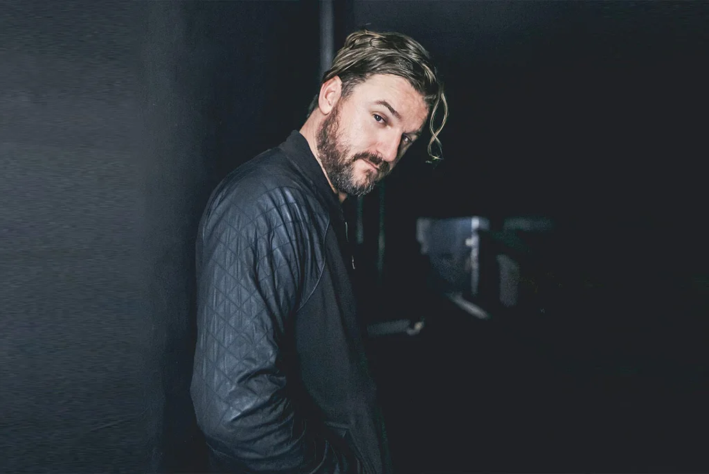 What label is Solomun signed to?