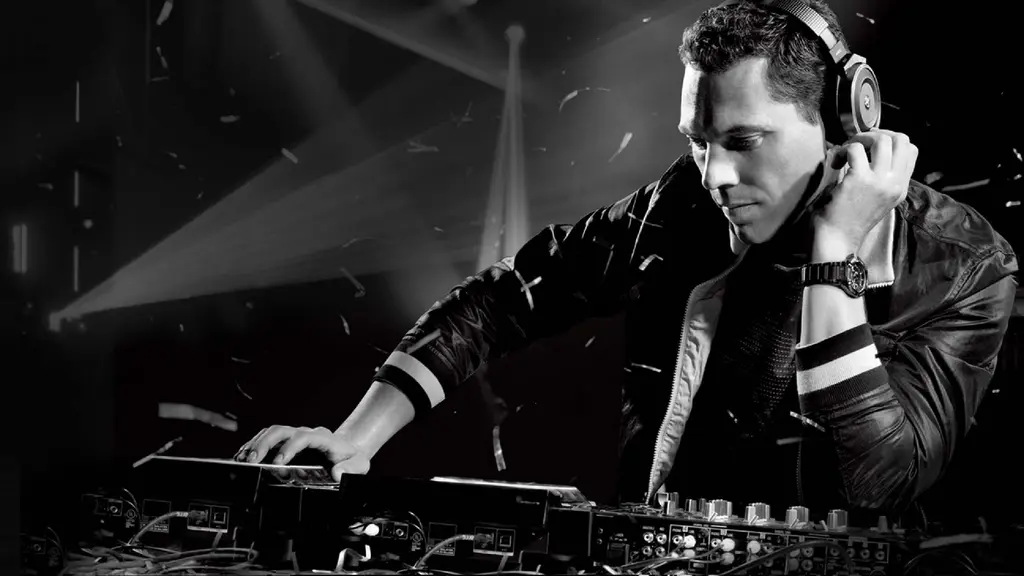 Where is Tiesto playing in 2023?