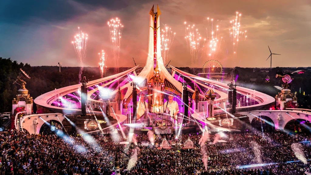 How many tickets are sold for tomorrowland 2023?