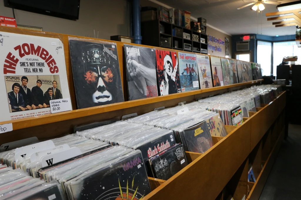 Who buys really old records?