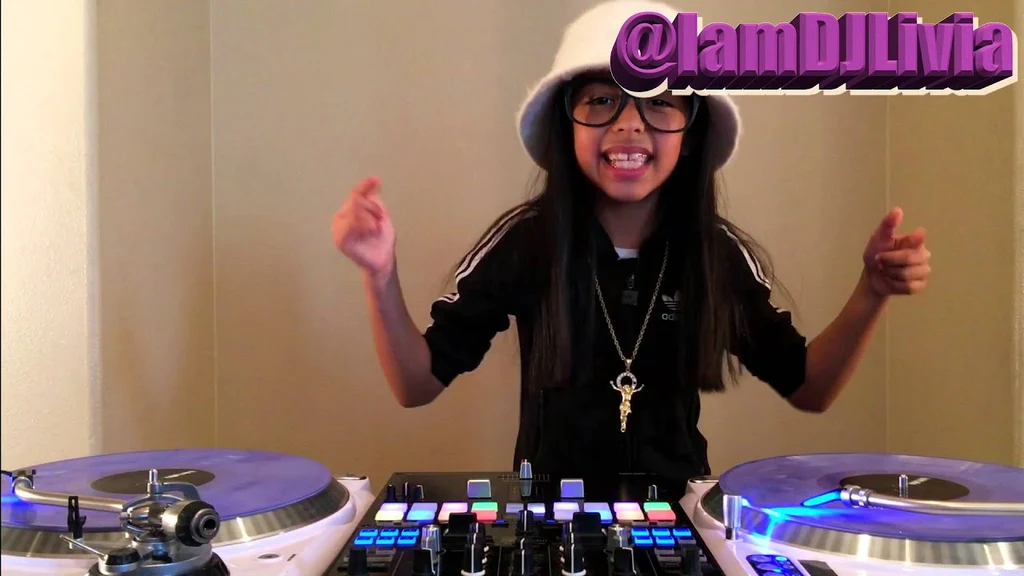 Who is the youngest female DJ in the world?