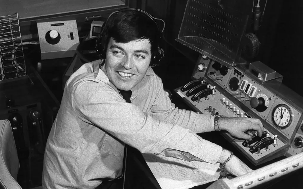 Who were the DJs in the 1960s radio 1?