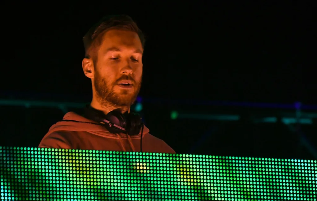 Why does Calvin Harris not sing anymore?