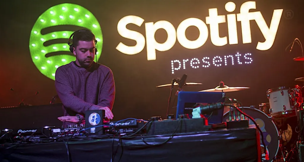 Why did Spotify stop DJ support?