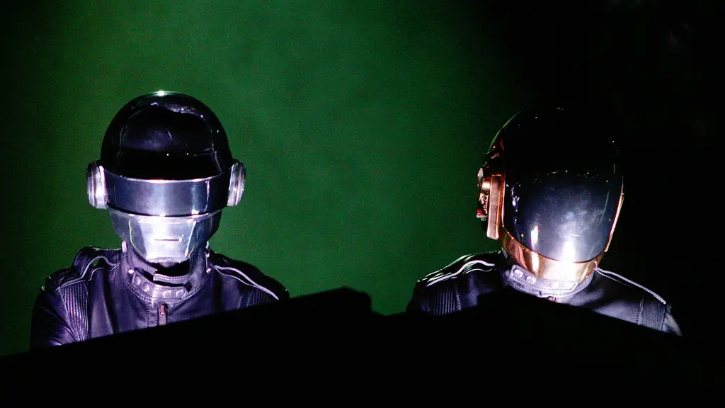 Daft Punk, Омем-Кристо, Бангальтер, дуэт, критик, Дейв, дядечка, ребята, трио, причина, Epilogue, надпись, год